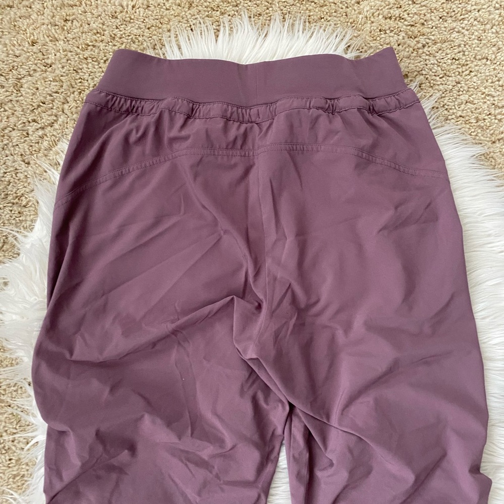 {Athleta} Attitude Jogger Pant in Volcanic Violet - Women's 2 - Picture 9 of 10